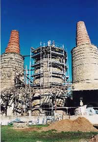 Fours  chaux de Vendenesse les charolles en cours de restauration