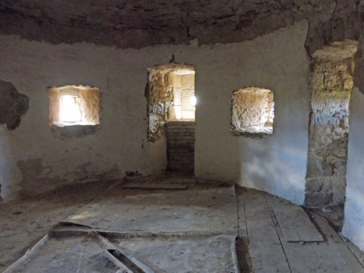 Etage Tour Saint Mayeul A Cluny Avant